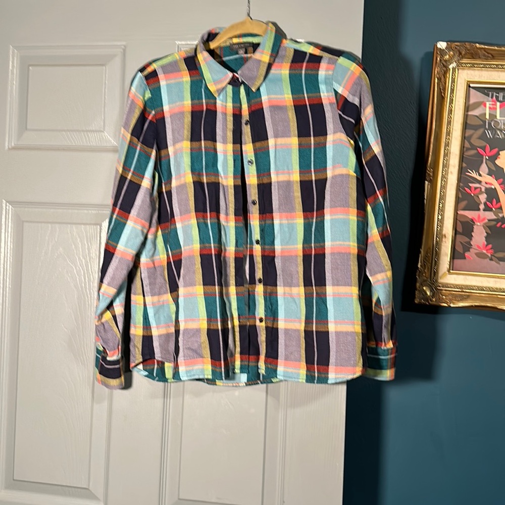 Plaid button down. Large. The Limited.